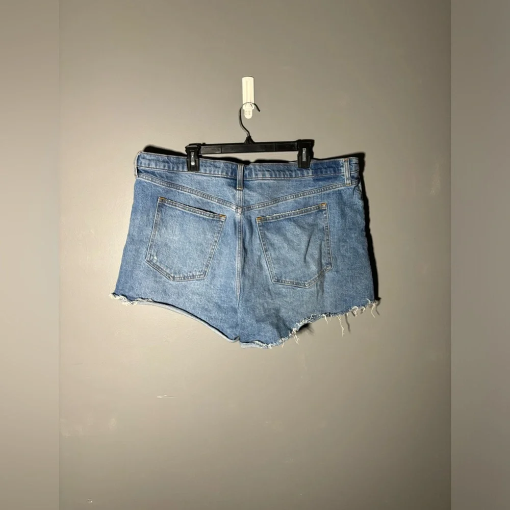 Abercrombie & Fitch The 90s Relaxed Cutoff High Rise Shorts Size 20 - Picture 3 of 4
